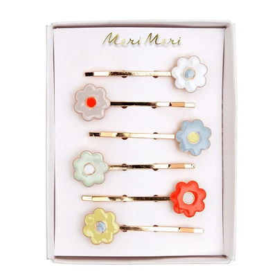 Daisy Enamal Hair Slides (6)