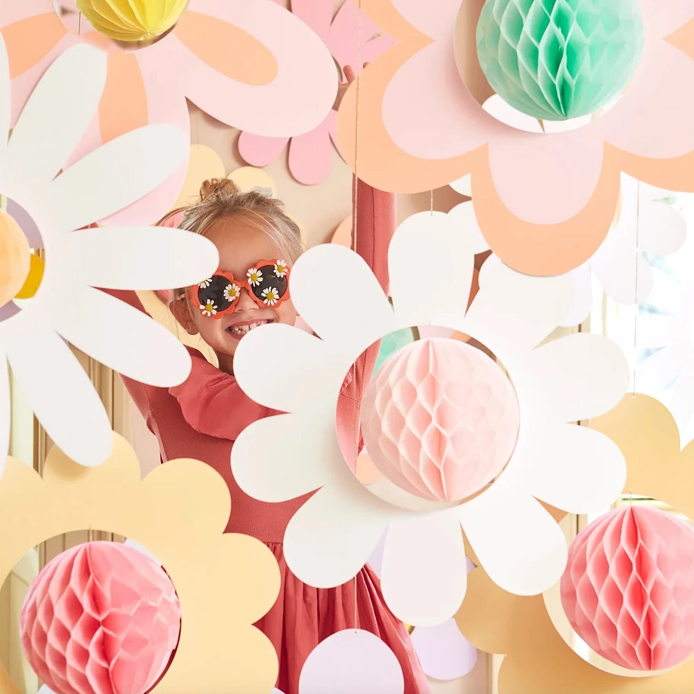 Groovy Flower Hanging Decorati