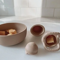 Baby Food Feeder - Leaf