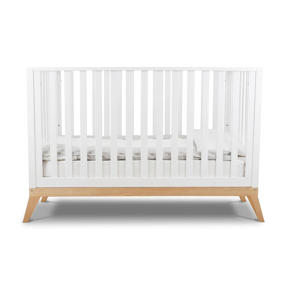 Donatello Crib - White / Natural