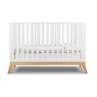 Donatello Crib - White / Natural