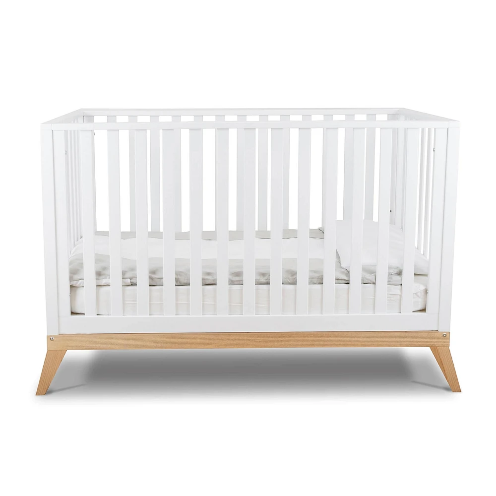 Donatello Crib - White / Natural
