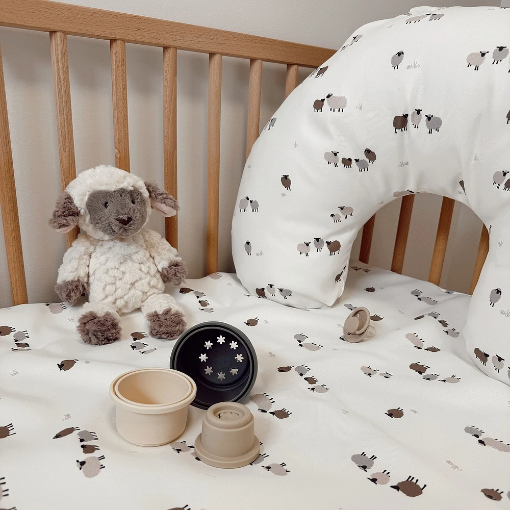 Coussin d'Allaitement - Moutons (Exclusivité Laura Lémerveil)