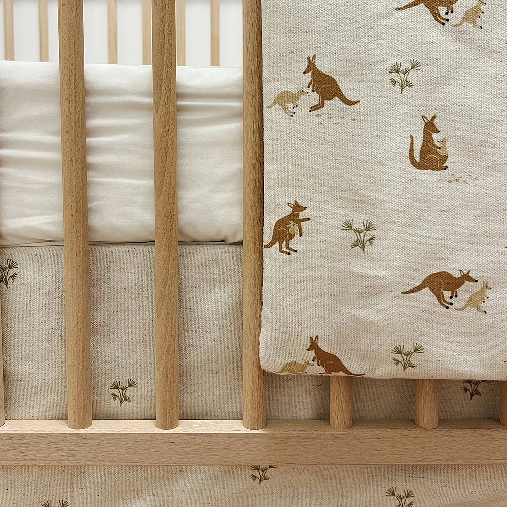 Exclusive 3-Piece Crib Bedding - Kangaroo CHU Sainte-Justine Foundation