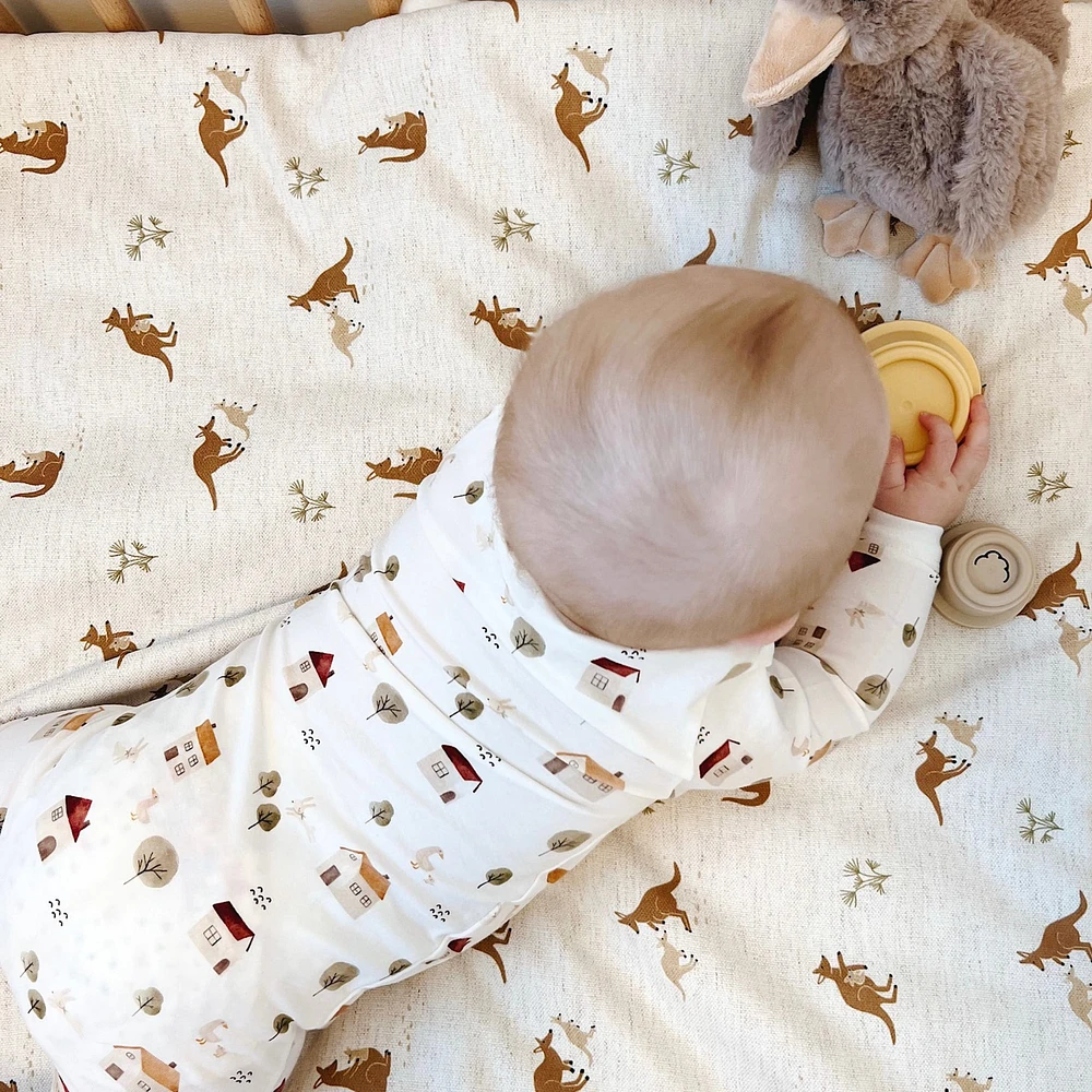 Exclusive 3-Piece Crib Bedding - Kangaroo CHU Sainte-Justine Foundation