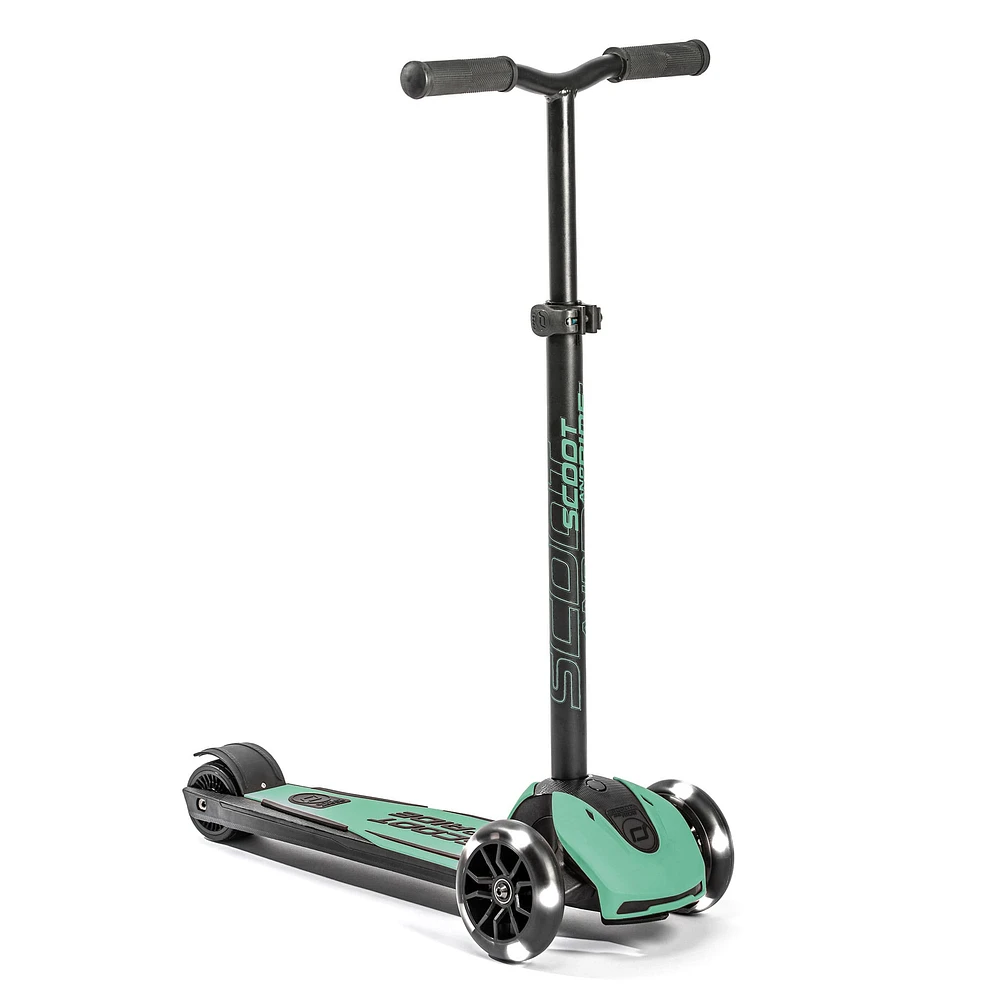 Highwaykick 5 LED Scooter