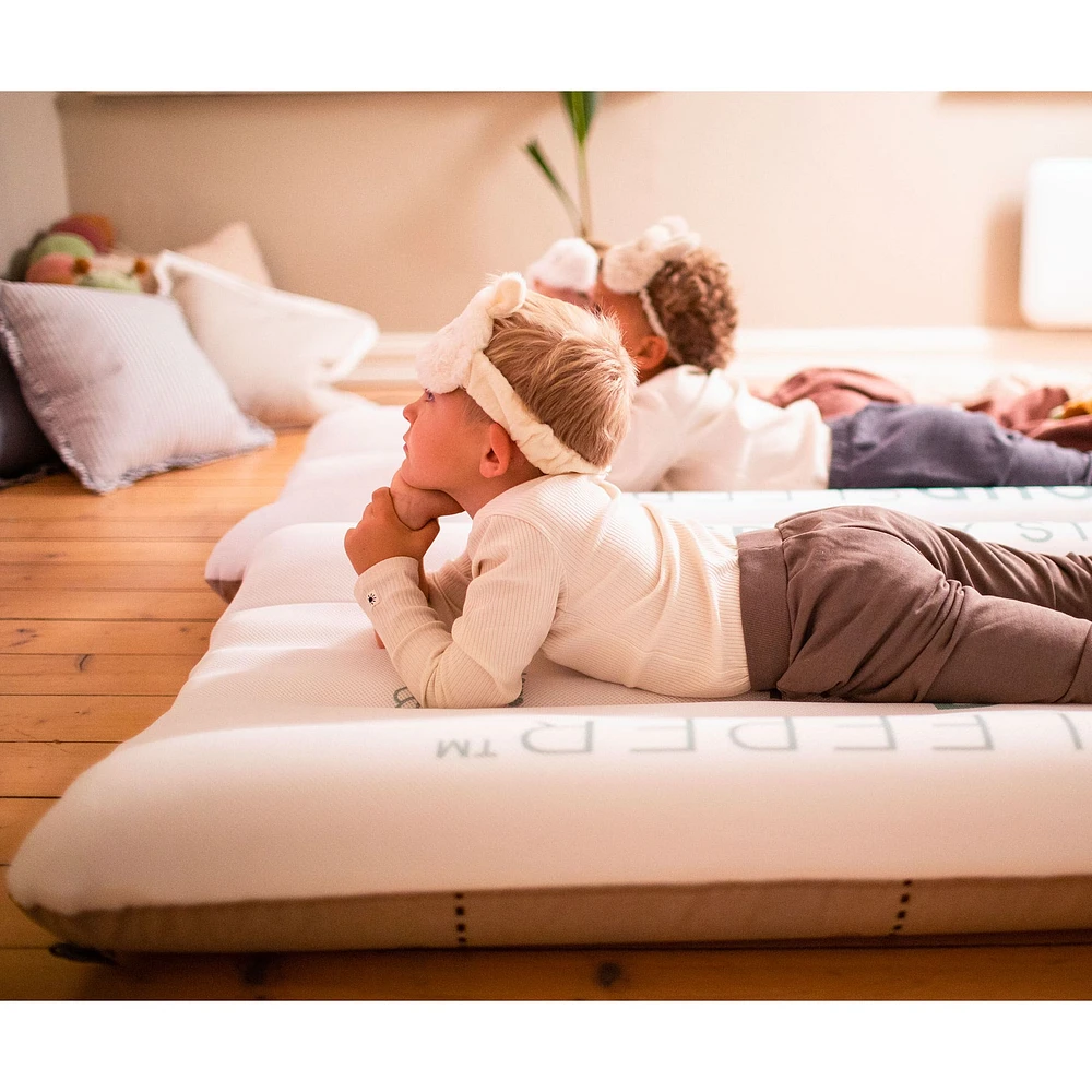 Matelas Gonflable Lit de Voyage Cloudsleeper™ JetKids™ By Stokke®