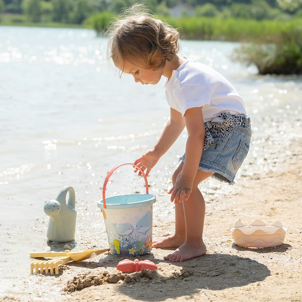 Sand Bucket & Accessories