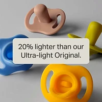Ultra-Light Stayput Pacifier 6-18months 