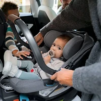 Aria Car Seat - Greyson