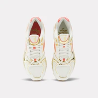 RBK Premier Road Plus VI x Angel Le White
