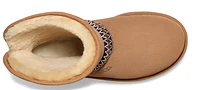 Classic Short Crescent Chestnut