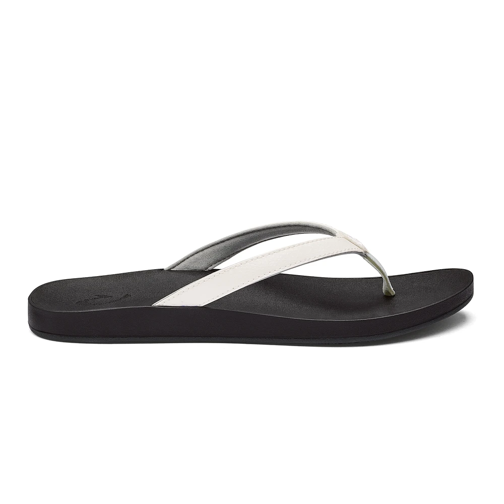 Puawe White