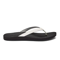 Puawe White