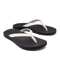 Puawe White