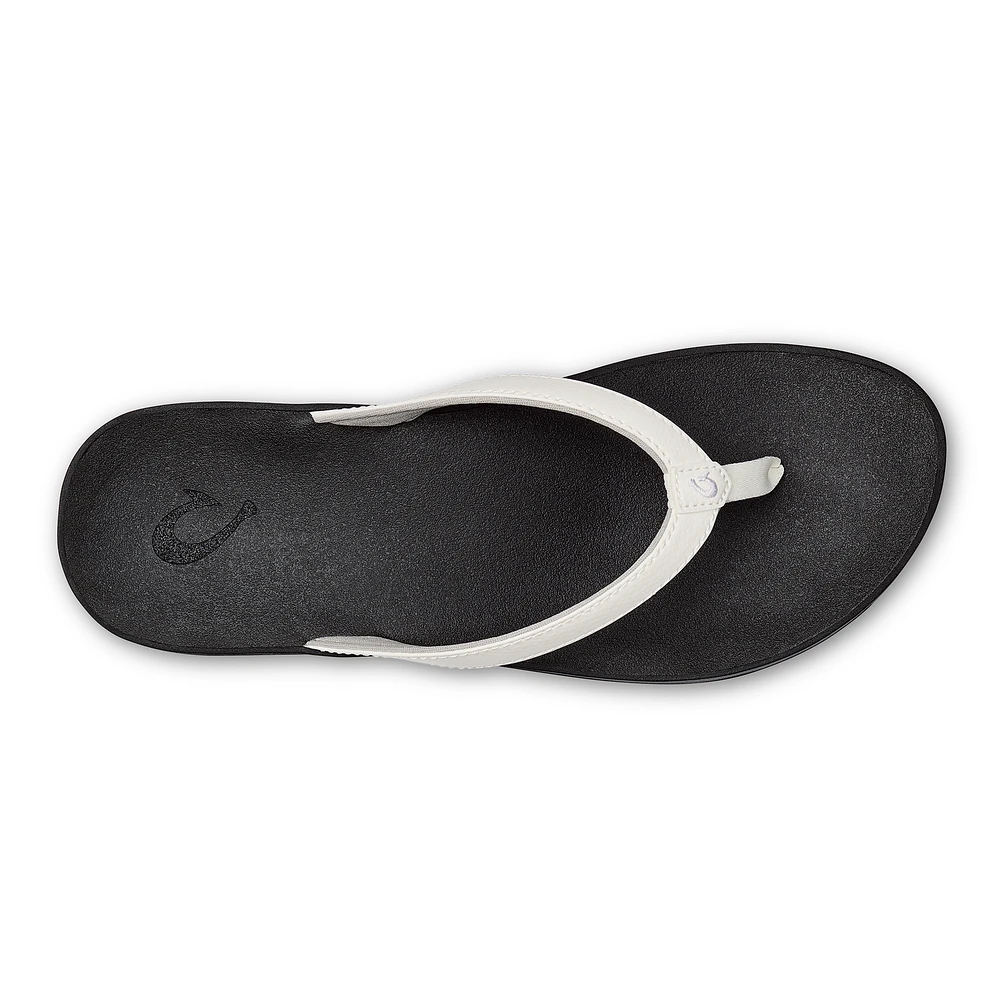 Puawe White