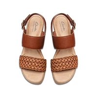 Seannah Step Tan