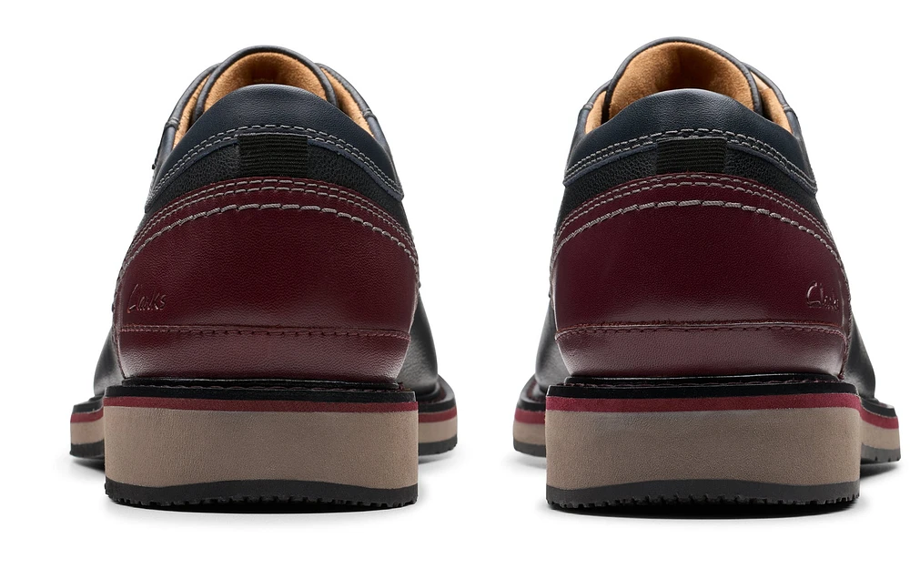 Monahan Plain Black