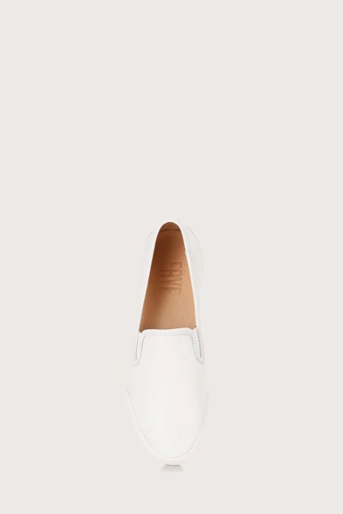 40466-white - Burnished Waxy Leather White