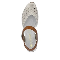 Cream Closed Toe Sandal
