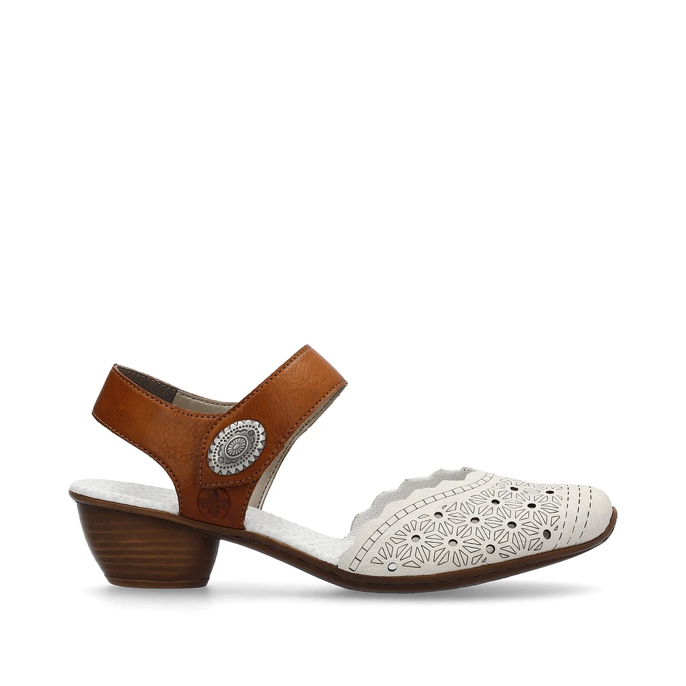 Cream Closed Toe Sandal