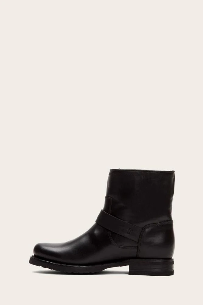 70923-blk - WP Smth Vint Lthr Shrling Black