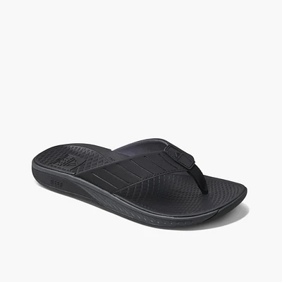 The Deckhand Black