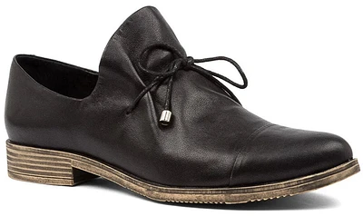 Kotty Black