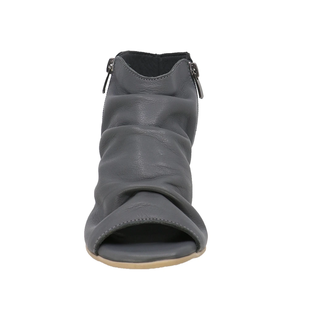 Gia 02 Dark Grey