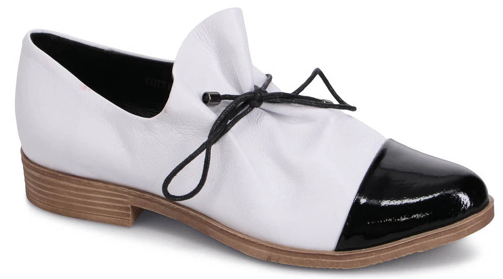 Kotty White/Black