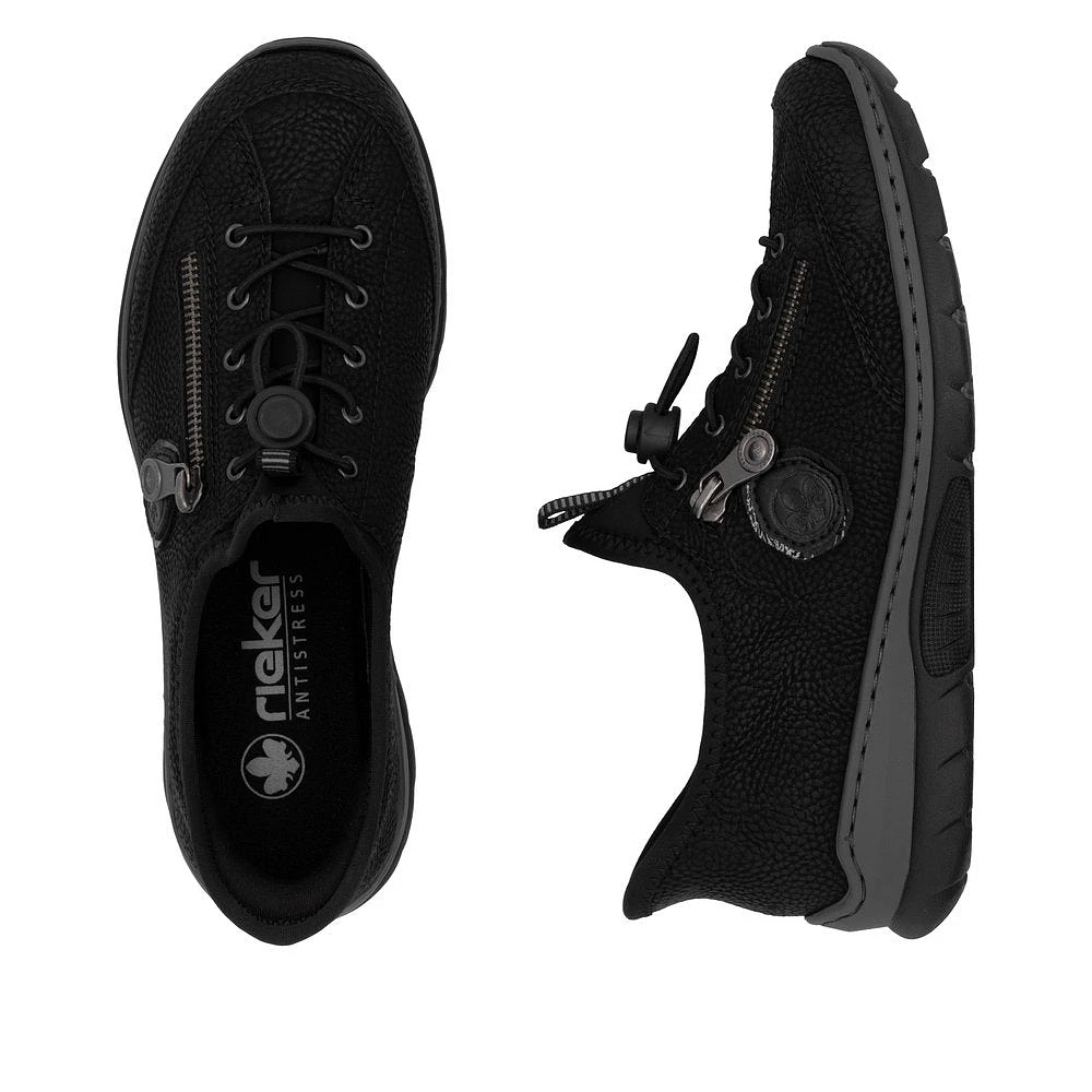 Black Toggle Lace Up