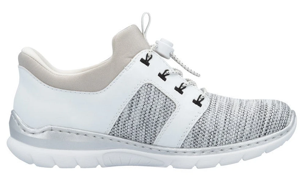 Toggle Lace Up