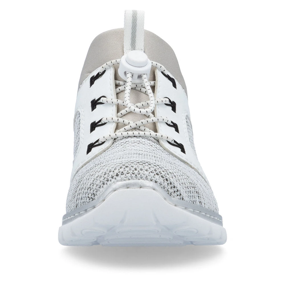 Toggle Lace Up