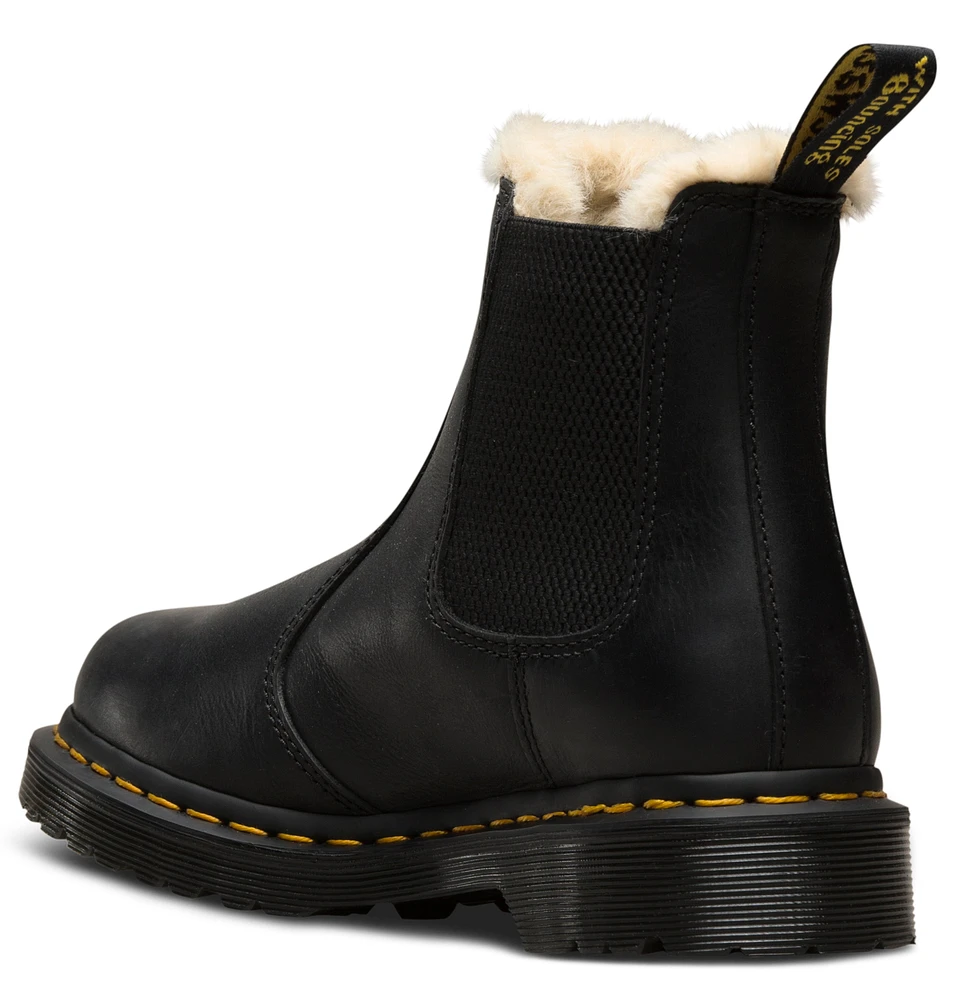 2976 Leonore Black