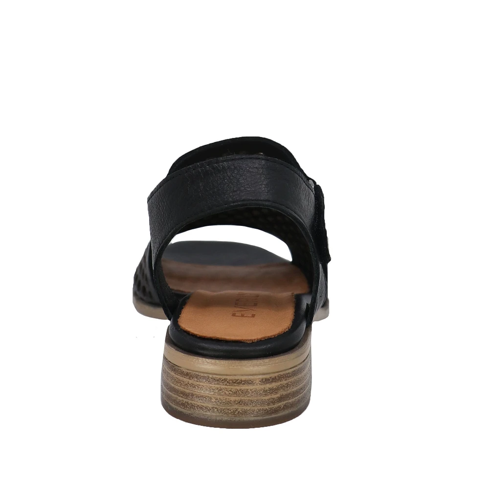 Tessa 01 Black