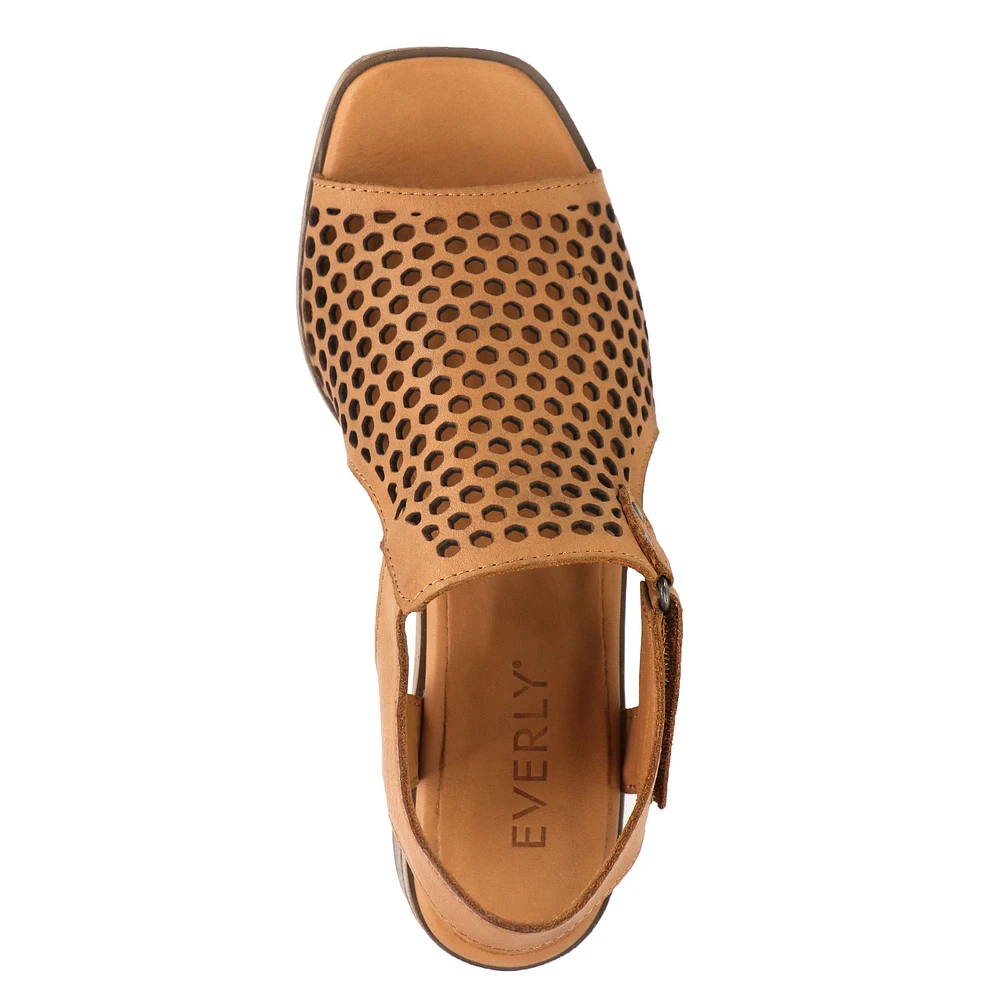 Tessa 01 Tan