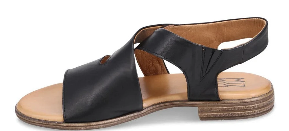 Dovey Black