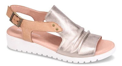 Madis Champagne/Dk Tan
