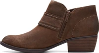 Charlten Bay Taupe Suede