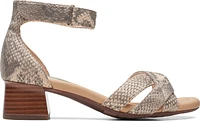 Desirae Lily Beige Metallic