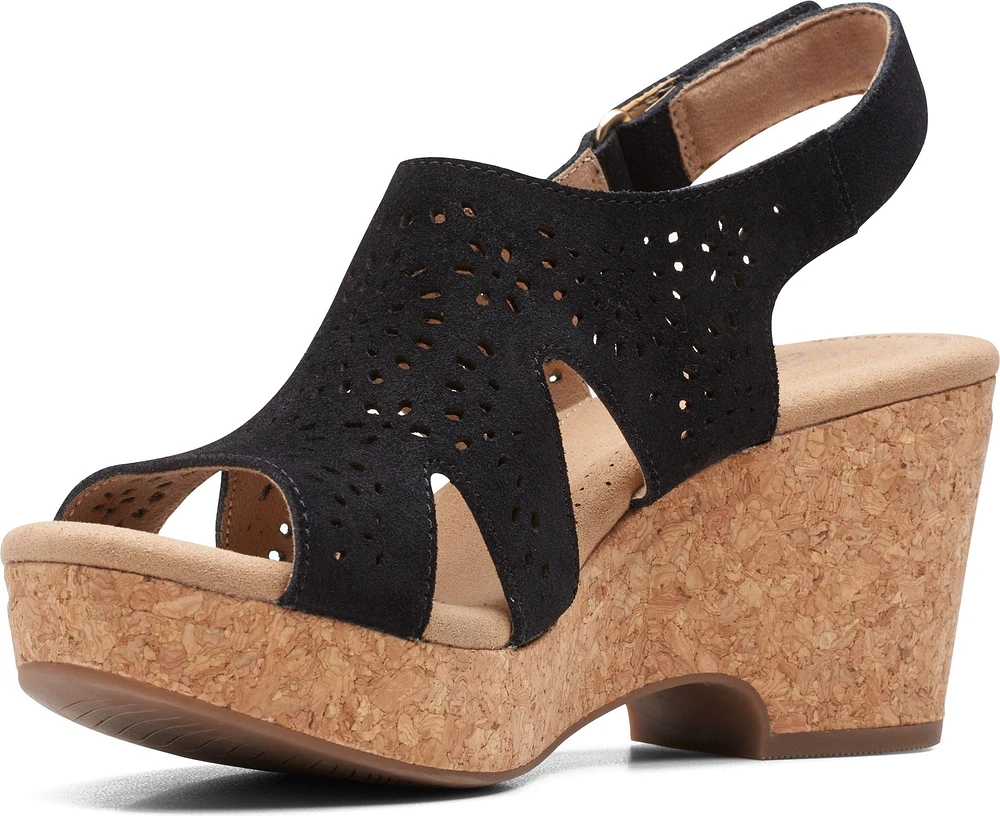 Giselle Bay Black