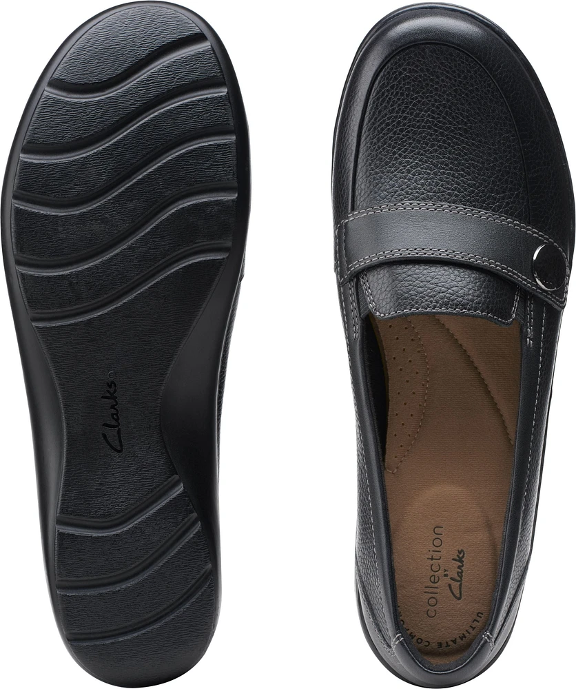 Cora Daisy Black