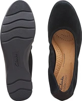 Jenette Ease Black