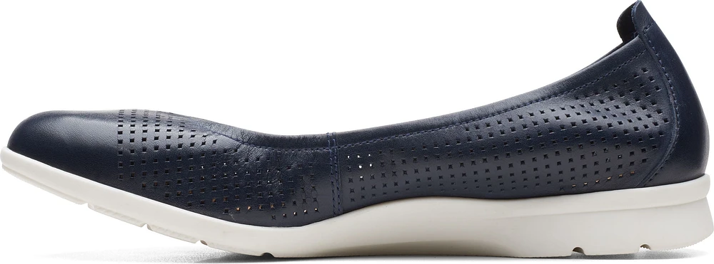 Jenette Ease Navy