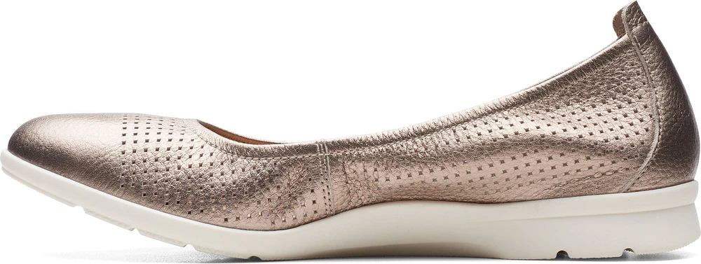 Jenette Ease Pewter