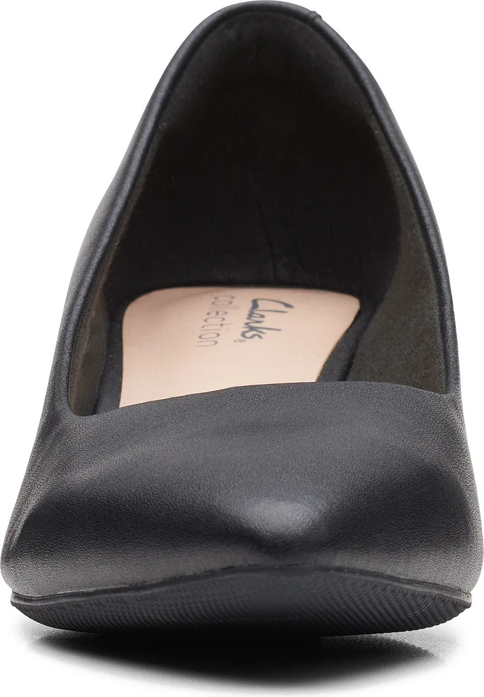 Teresa Step Black Leather