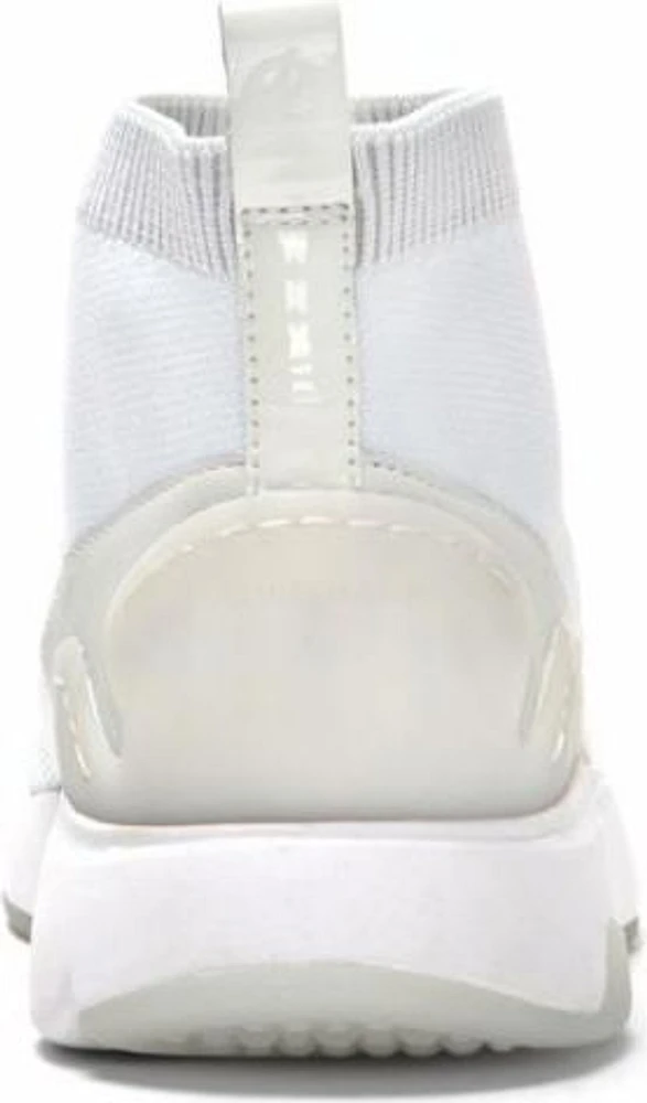 3.zerogrand Motion Stitchlite Slipon Optic White