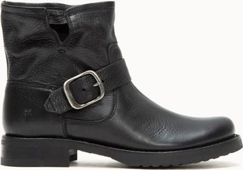 70543-black - Soft Full Grain Black