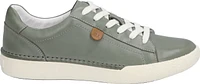 Claire 01 Mint