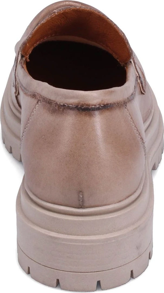 Legend Beige Antique